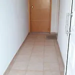 Cosy New Apartment- 5' To The Beach, 15' To Center