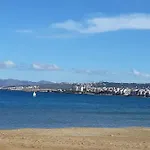 Апартаменты Cosy New Apartment- 5' To The Beach, 15' To Center *