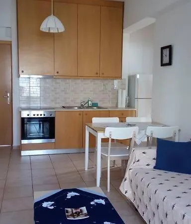 Cosy New Apartment- 5' To The Beach, 15' To Center