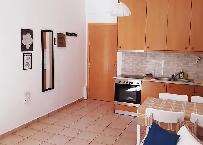 Cosy New Apartment- 5' To The Beach, 15' To Center *