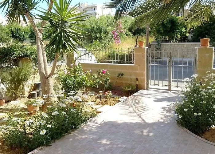 Apartamento Cosy New Apartment- 5' To The Beach, 15' To Center *