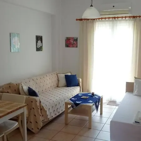 Cosy New Apartment- 5' To The Beach, 15' To Center Appartamento